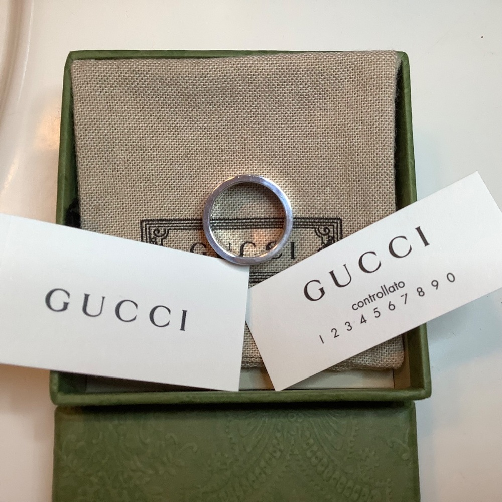 GUCCI Sterling Silver Cut Out Wide Band G Logo Ring SZ 8 - Picture 5 of 11